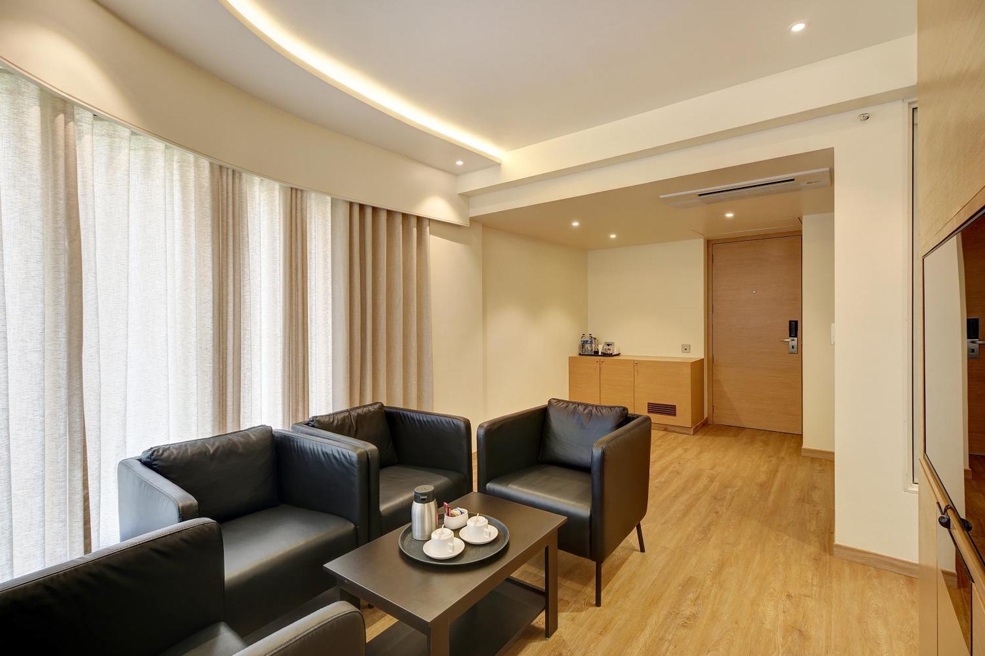 Hotel Mumbai House Ghansoli, Navi Mumbai Extérieur photo