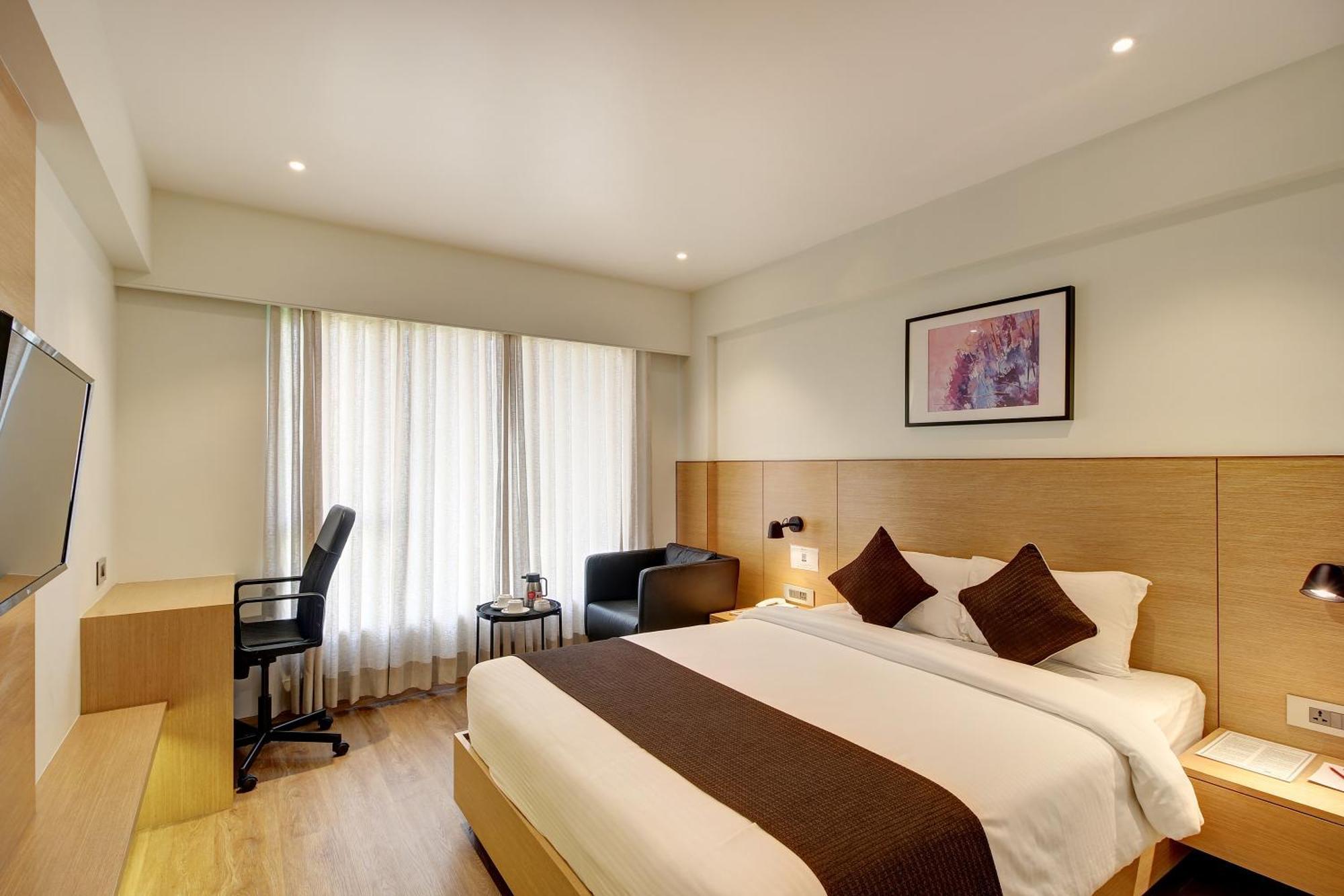 Hotel Mumbai House Ghansoli, Navi Mumbai Extérieur photo
